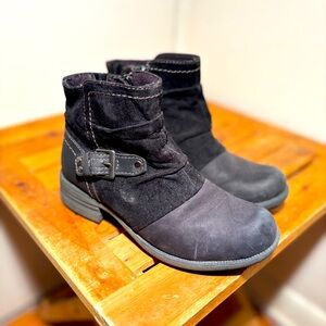 Earth Origins Prairie Phoenix Leather Moto Ankle Boots